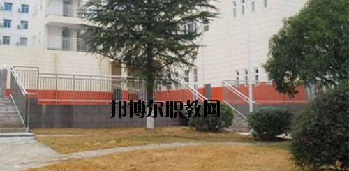 浦北第一職業(yè)技術(shù)學(xué)校2020年報名條件、招生要求、招生對象