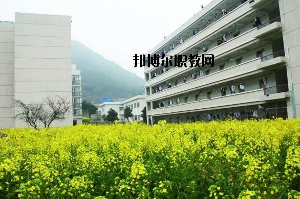 玉環(huán)中等職業(yè)技術學校2020年宿舍條件