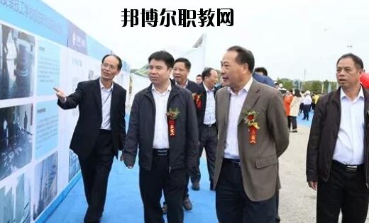 廣西建工建筑安裝技工學(xué)校2020年報名條件、招生要求、招生對象