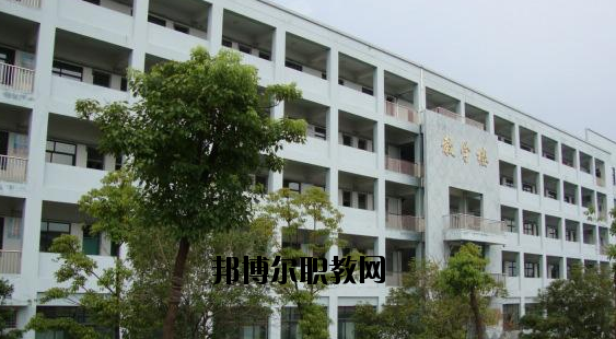 寧波興港職業(yè)高級中學2020年報名條件、招生要求、招生對象