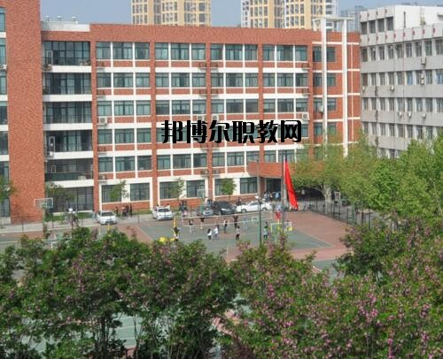 河南工業(yè)設(shè)計學校地址在哪里