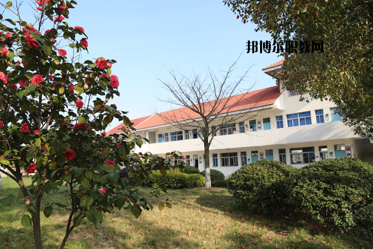 蘇州太湖旅游中等專業(yè)學校網(wǎng)站網(wǎng)址