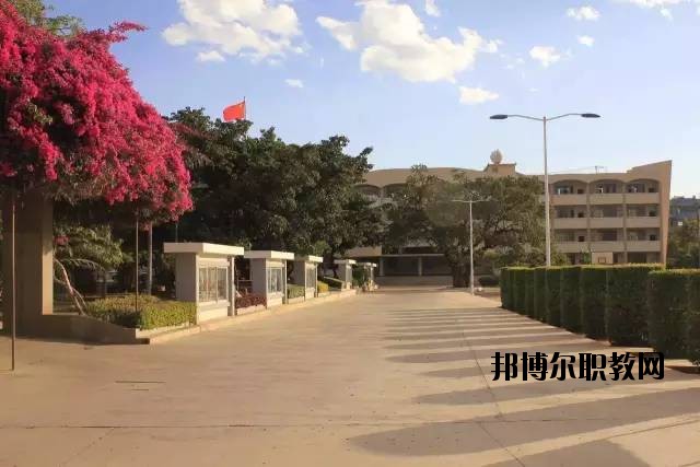 元謀縣職業(yè)高級(jí)中學(xué)2020年報(bào)名條件、招生要求、招生對(duì)象