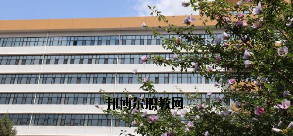 甘肅工業(yè)技師學(xué)院怎么樣、好不好