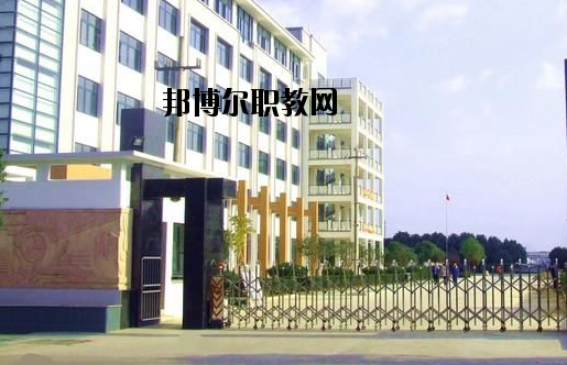 浙江吉利汽車工業(yè)學(xué)校怎么樣，好不好