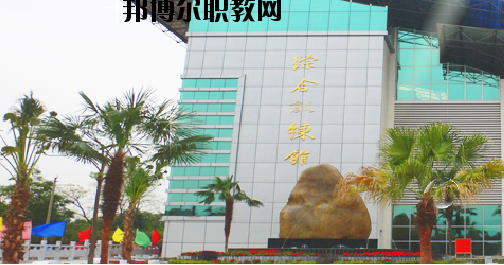 桂林興安師范學校2020年招生辦聯(lián)系電話 