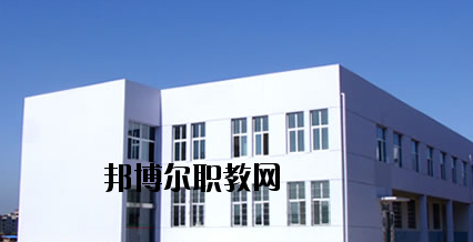 甘肅煤炭工業(yè)技工學(xué)校2020年報(bào)名條件、招生要求、招生對(duì)象