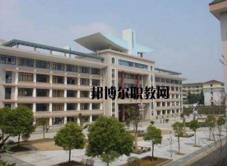 贛州服裝職業(yè)技術(shù)學(xué)校2020年報名條件、招生要求、招生對象