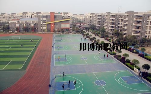 成都機(jī)電工程學(xué)校2020年報名條件、招生要求、招生對象