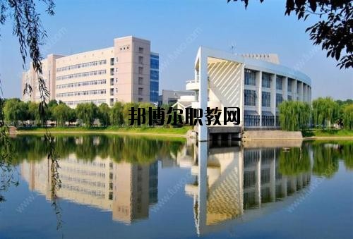 黃岡聯(lián)升職業(yè)技術(shù)學(xué)校2020年報名條件、招生要求、招生對象