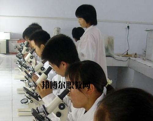 鄭州畜牧獸醫(yī)中等專業(yè)學(xué)校2021年報(bào)名條件、招生對(duì)象
