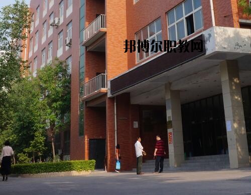 河南理工中等專業(yè)學校2021年報名條件、招生對象