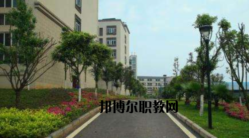 廣東江門中醫(yī)藥學(xué)校2020年報名條件、招生要求、招生對象