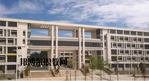 汕頭衛(wèi)生學校2020年招生辦聯(lián)系電話