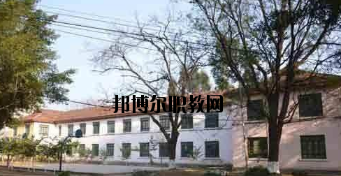 柳州工業(yè)職業(yè)技術(shù)學(xué)校怎么樣、好不好