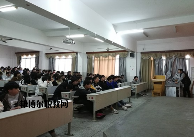 寧都縣科技職業(yè)學(xué)校2020年報(bào)名條件、招生要求、招生對(duì)象 