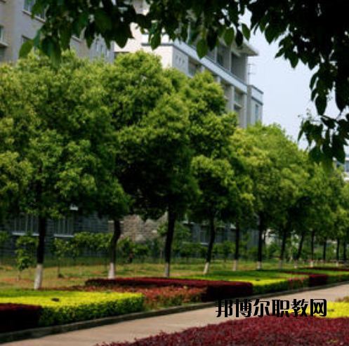 河南郟縣科技中等專業(yè)學校2021年報名條件、招生要求、招生對象