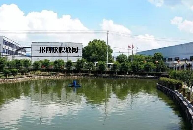 寧海縣雙林職業(yè)學校2020年報名條件、招生要求、招生對象