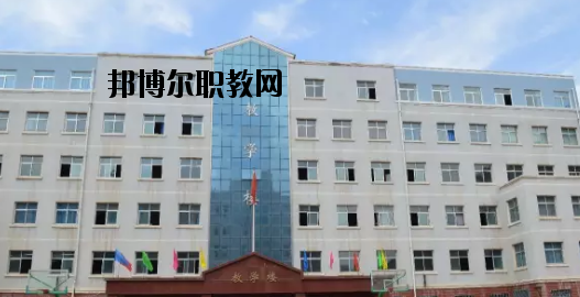 甘肅農(nóng)墾中等專業(yè)學(xué)校2020年招生簡(jiǎn)章