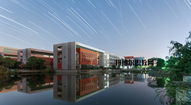 南京航空航天大學(xué)2020年報(bào)名條件、招生要求、招生對象