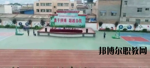 甘谷職業(yè)中等專(zhuān)業(yè)學(xué)校2020年招生辦聯(lián)系電話(huà)