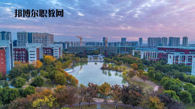 南京交通職業(yè)技術學院怎么樣、好不好