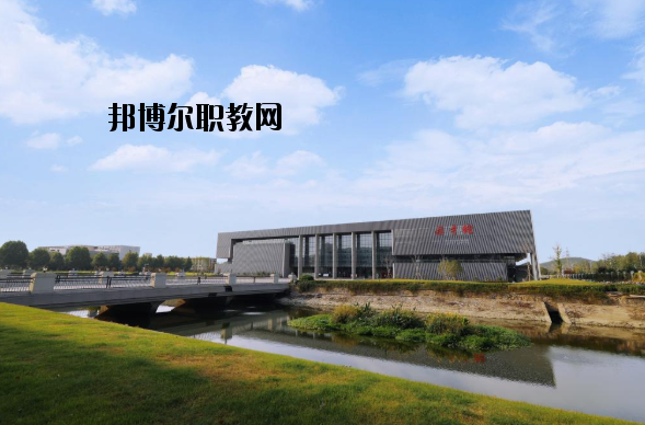 徐州醫(yī)學(xué)院怎么樣、好不好