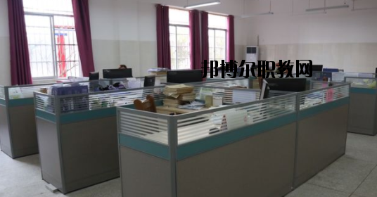 興業(yè)中等職業(yè)技術學校怎么樣、好不好