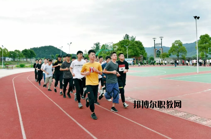 九江廬山西海藝術學校2020年報名條件、招生要求、招生對象