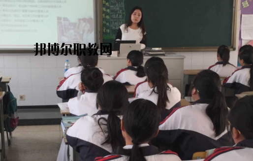 嘉峪關(guān)職業(yè)中等專業(yè)學(xué)校2020年報名條件、招生要求、招生對象