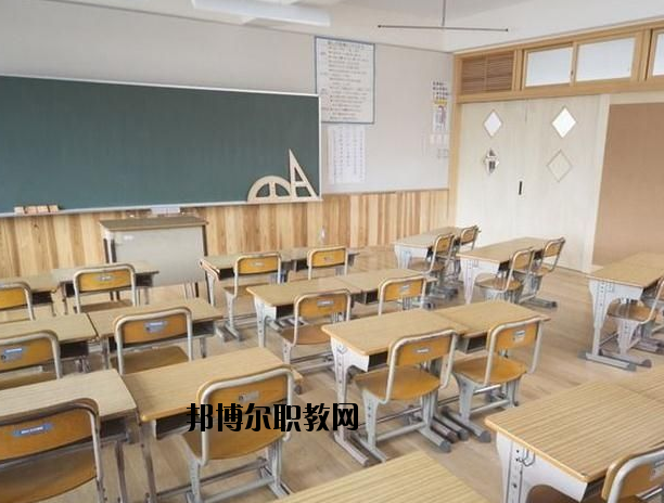 荊州東方中等職業(yè)學(xué)校2020年報名條件、招生要求、招生對象