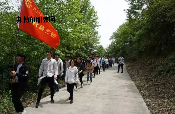 九江廬山西海藝術(shù)學(xué)校怎么樣、好不好