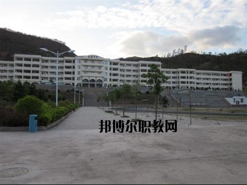 保山隆陽區(qū)職業(yè)技術(shù)學校怎么樣、好不好