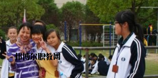 石家莊新世紀(jì)中等專業(yè)學(xué)校怎么樣、好不好