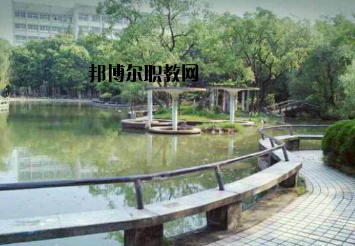 南昌經(jīng)濟管理學校怎么樣、好不好