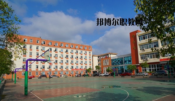 安徽建工技師學(xué)院2020年報(bào)名條件、招生要求、招生對(duì)象 