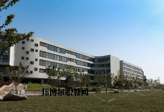 蕪湖醫(yī)藥衛(wèi)生學(xué)校2020年招生辦聯(lián)系電話(huà)