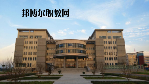 河南駐馬店農(nóng)業(yè)學(xué)校2021年招生辦聯(lián)系電話(huà)
