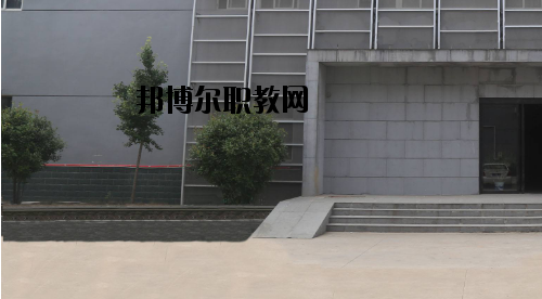 許昌職業(yè)技術(shù)學(xué)院附屬中專2021年報(bào)名條件、招生要求、招生對(duì)象