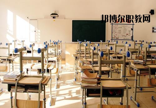 寧波東坤職業(yè)高級中學2020年報名條件、招生要求、招生對象