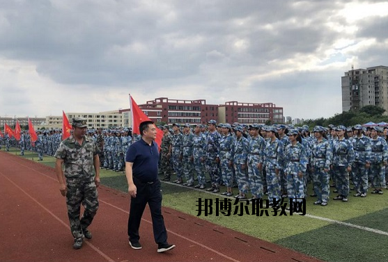 合肥高新科技學(xué)校2020年報名條件、招生要求、招生對象