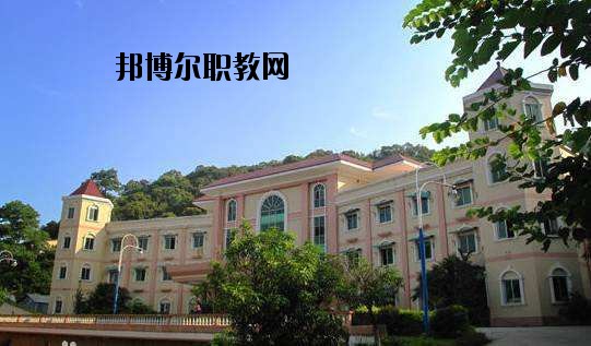 許昌技術(shù)經(jīng)濟(jì)學(xué)校2021年報(bào)名條件、招生要求、招生對(duì)象