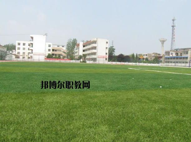 阜陽經(jīng)貿(mào)旅游學(xué)校2020年報(bào)名條件、招生要求、招生對(duì)象