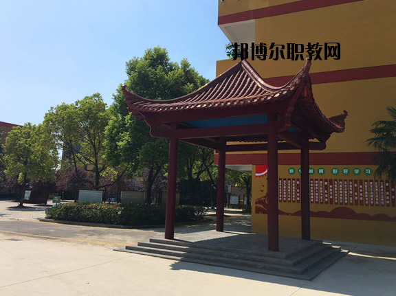 潁上信息工程學(xué)校怎么樣、好不好