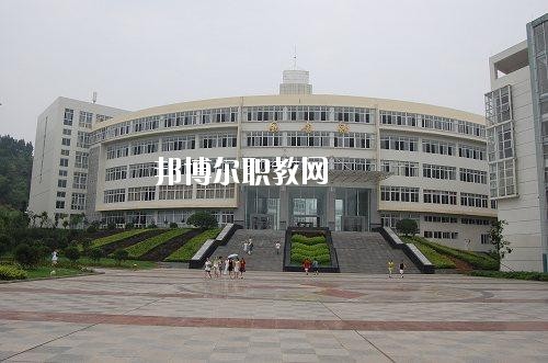 四川建筑技工學(xué)校2020年報(bào)名條件、招生要求、招生對(duì)象
