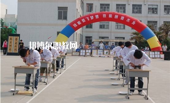 鄭州市實驗中等專業(yè)學校2021年報名條件、招生要求、招生對象