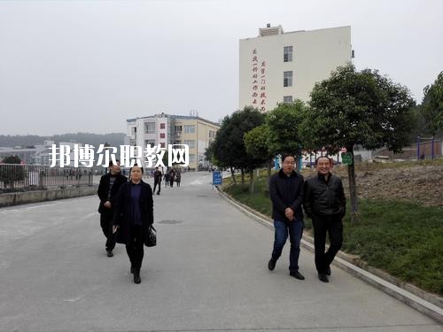 綿陽(yáng)游仙職業(yè)教育中心2020年報(bào)名條件、招生要求、招生對(duì)象