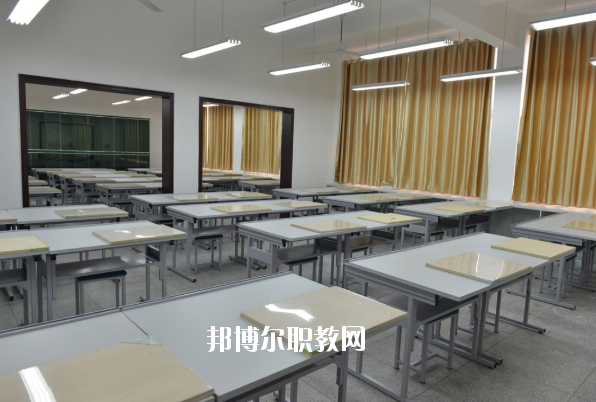 安慶工業(yè)學(xué)校怎么樣、好不好