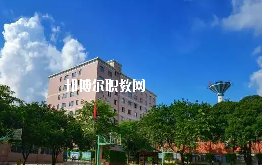 廣東省商業(yè)職業(yè)技術學校2020年報名條件、招生要求、招生對象