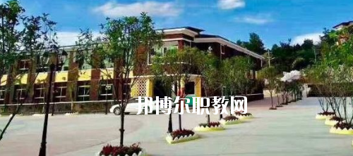 貴州航空工業(yè)技師學院烏當校區(qū)2020年報名條件、招生要求、招生對象